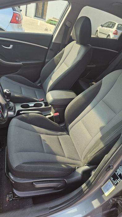 Hyundai i30--motor1.4--90CP