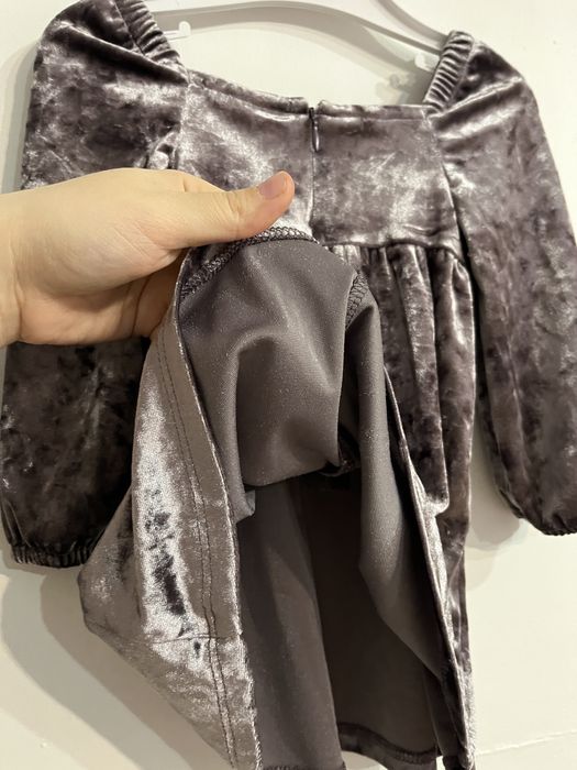 Продам детское платье на девочку новое