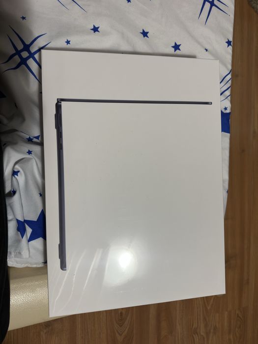 MacBook M2 16gb 256 gb baterie 100%