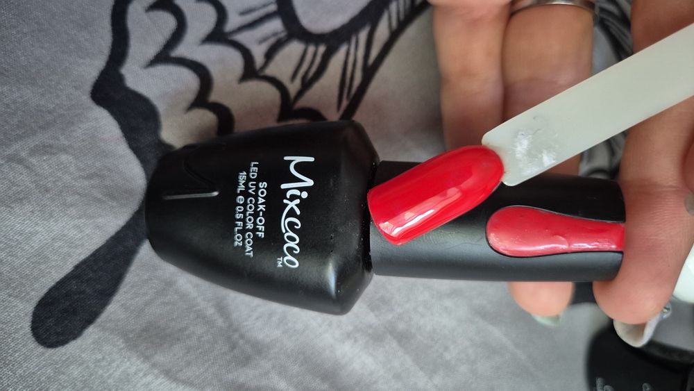 Топ Лакове различни цветове