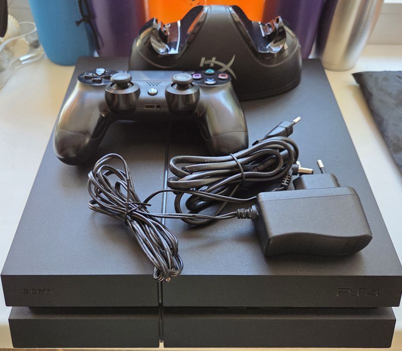 Play Station 4, 1Tb, CUH-1208B