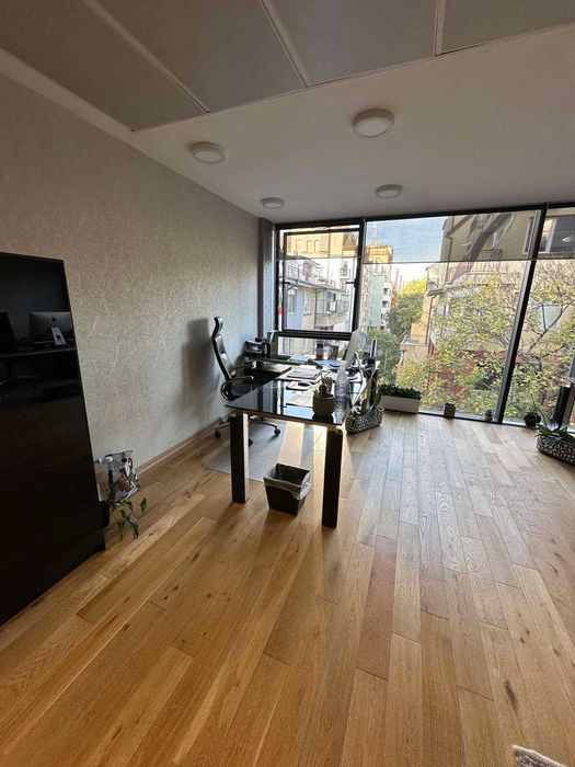 Дава се под наем Офис в Варна, Център - 83 кв.м за 1994.61 € - Снимка #7