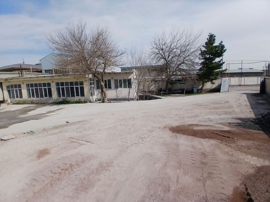 Срочно продаётся БСУ бетонный завод 11 соток