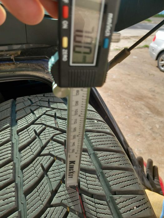 235/55 R19 Dunlop Winter sport DOT 2521