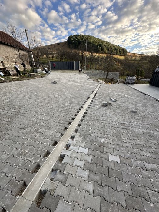 Amenajrii curtii! PAVAJE