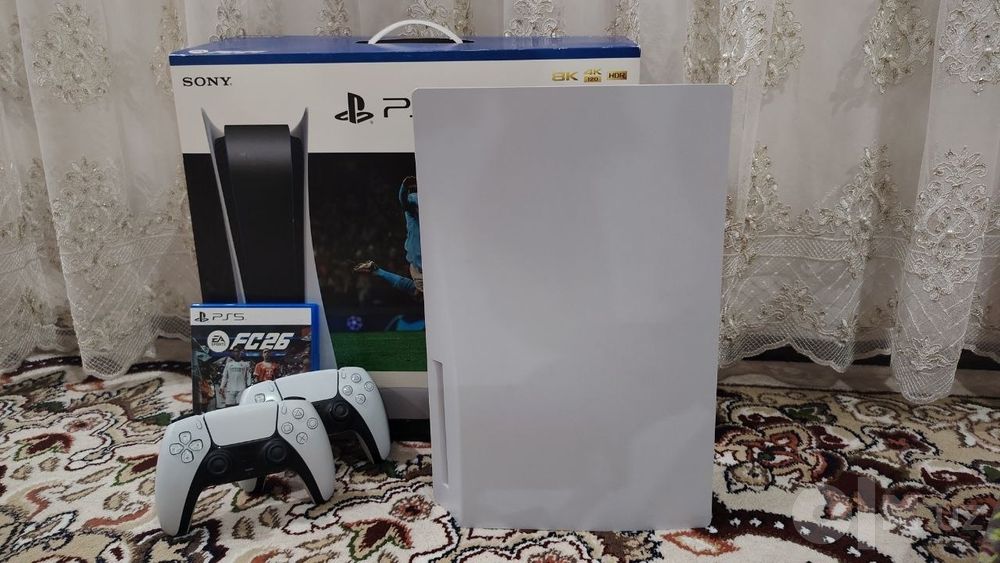 Playstation 5 Fat дискаводим 825.gb состояние идеальное 2 джостик