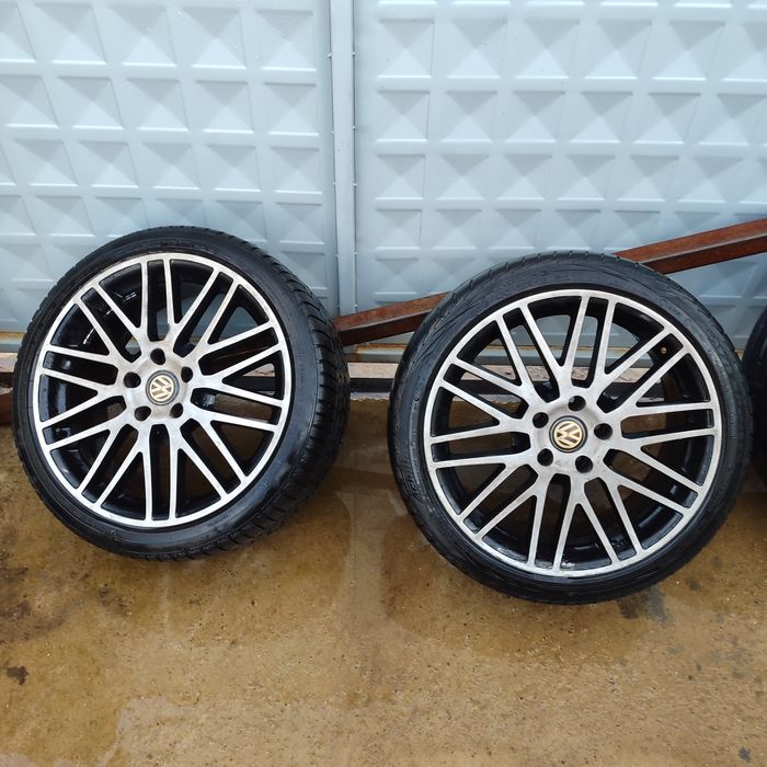 Джанти с гуми 5×112  18
300лв