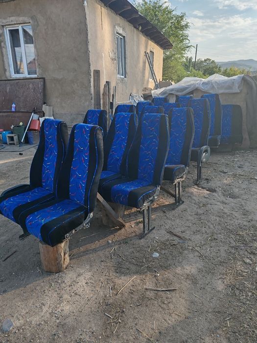 Продам сиденья, стояли на спринтере
