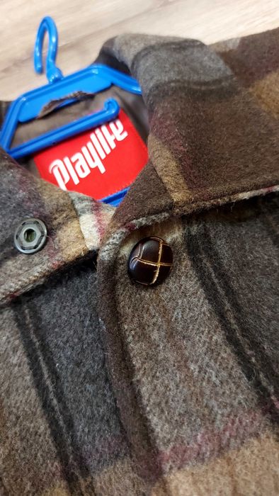 Дамско късо палто от вълна, размер М