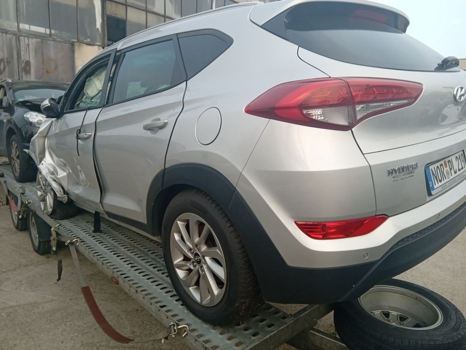 Хюндай Туксон 1.7 CRDI На части HYUNDAI TUKSON