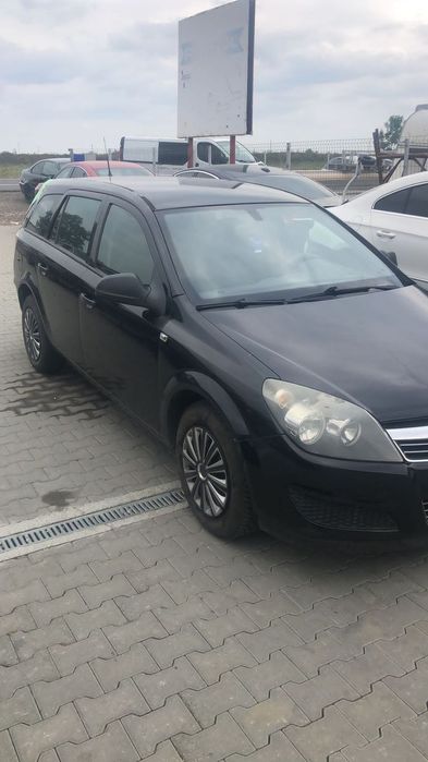 Dezmembram Opel Astra H 1.7 CDTI an fabr. 2010