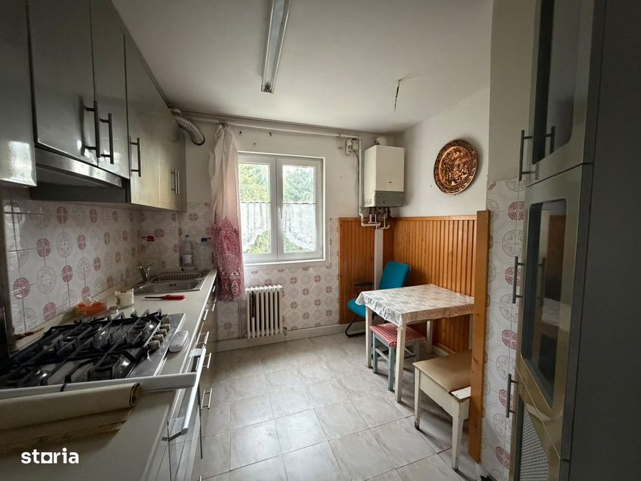 Vand apartament 3 camere Manastur