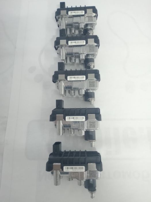 Актуатор,моторче,управление турбо Мерцедес/Mercedes 320cdi,350cdi,3.0d