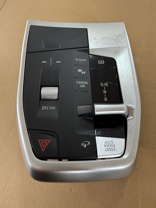 Конзола скоростен лост навигация за бмв u11 u12