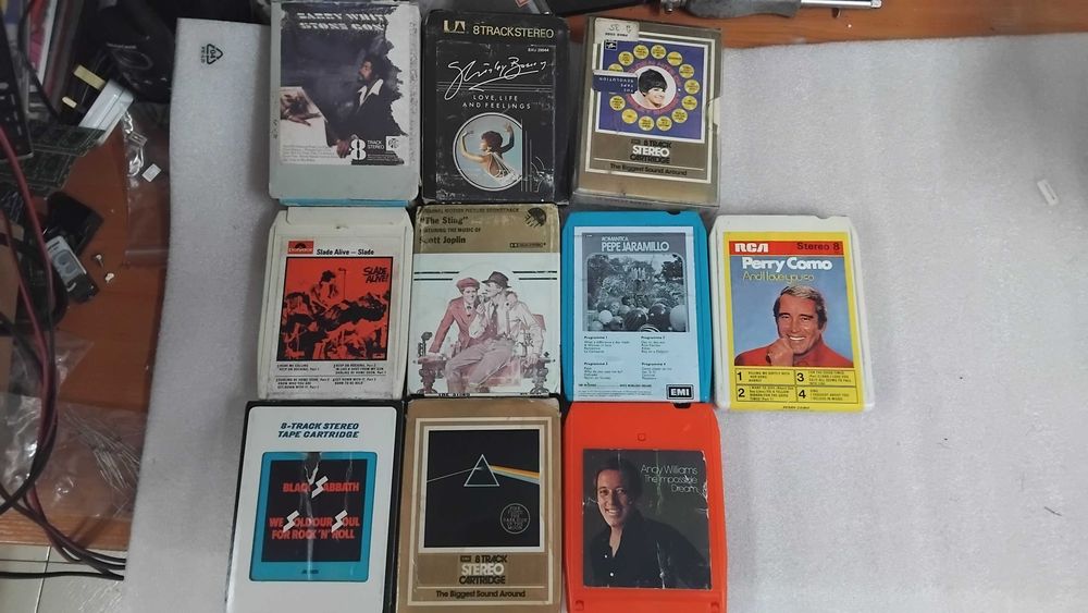 8 track cartridge / 8 пистови касети