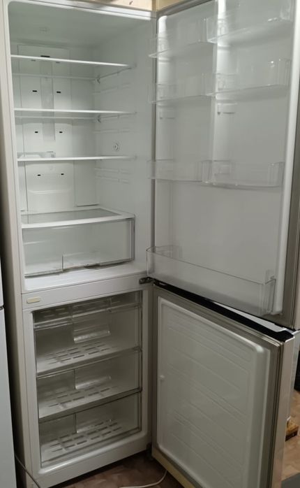 Продам холодильник.