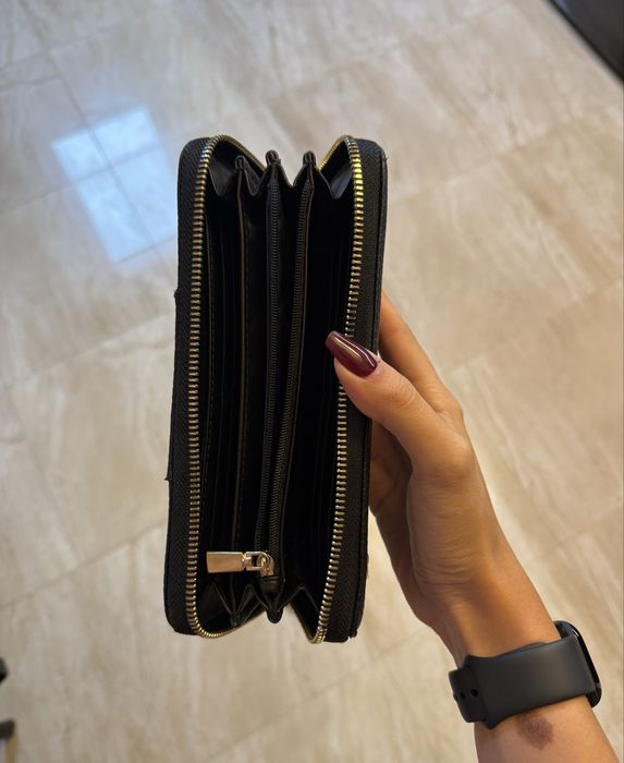 Оригинално портмоне GUESS