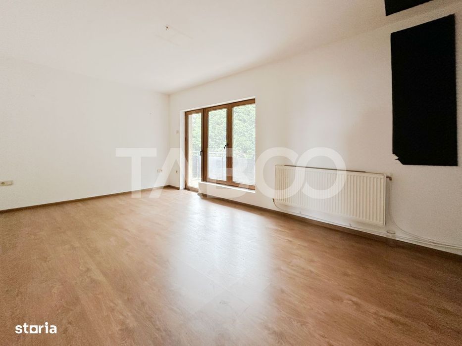 Apartament 3 camere cu parcare de vanzare Andrei Muresanu