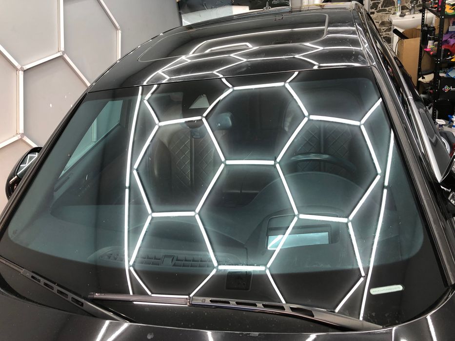 Обучения за фолиране на авто-стъкла