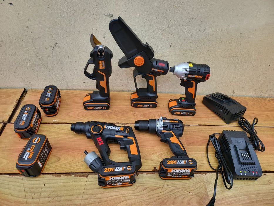 Scule cu acumulator WORX 20 V