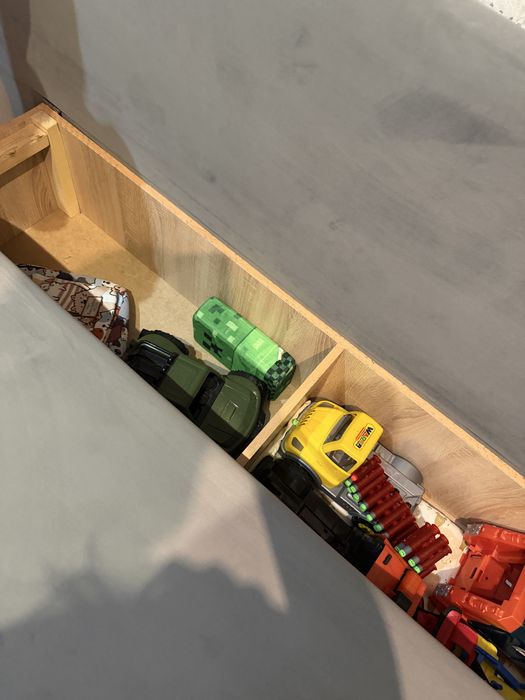 Красивый диван для дома