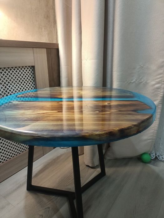 Столик кофейный (интерьерный)