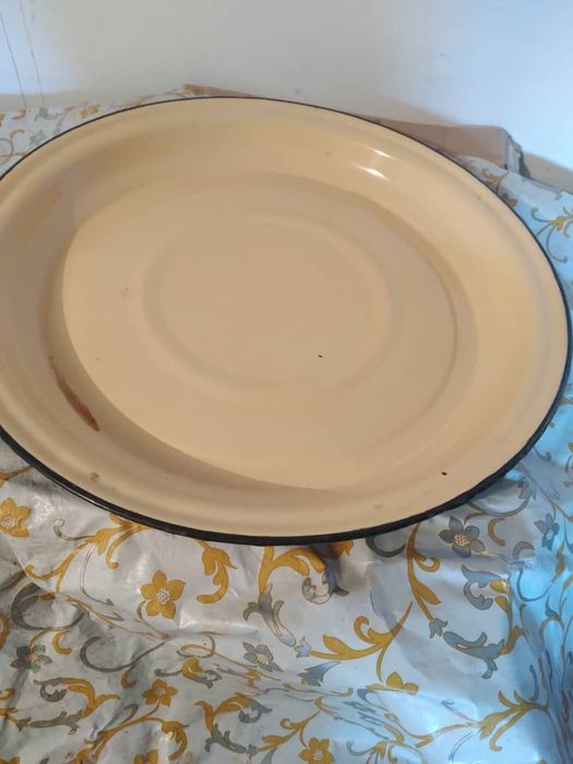 Гуртик сузетин табак сатылады 12 адамлык