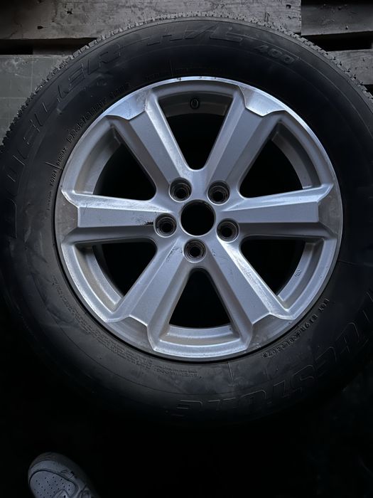 Bridgestone dueler 245/65/17