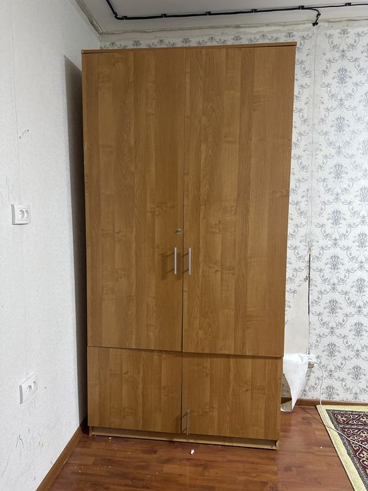 Шкаф.               .