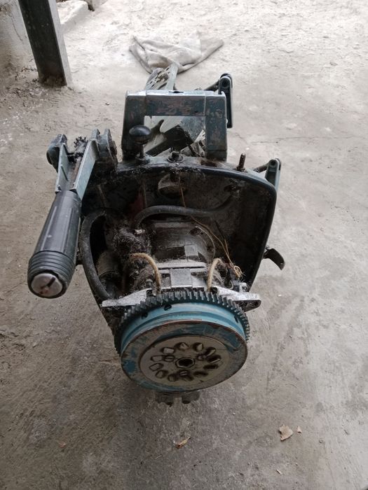 Лодка прогресс с матором Вихр 30