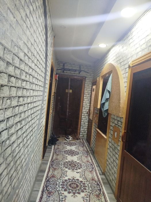 2 honali uy sotiladi