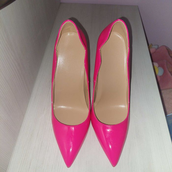 Официални обувки- чисто нови