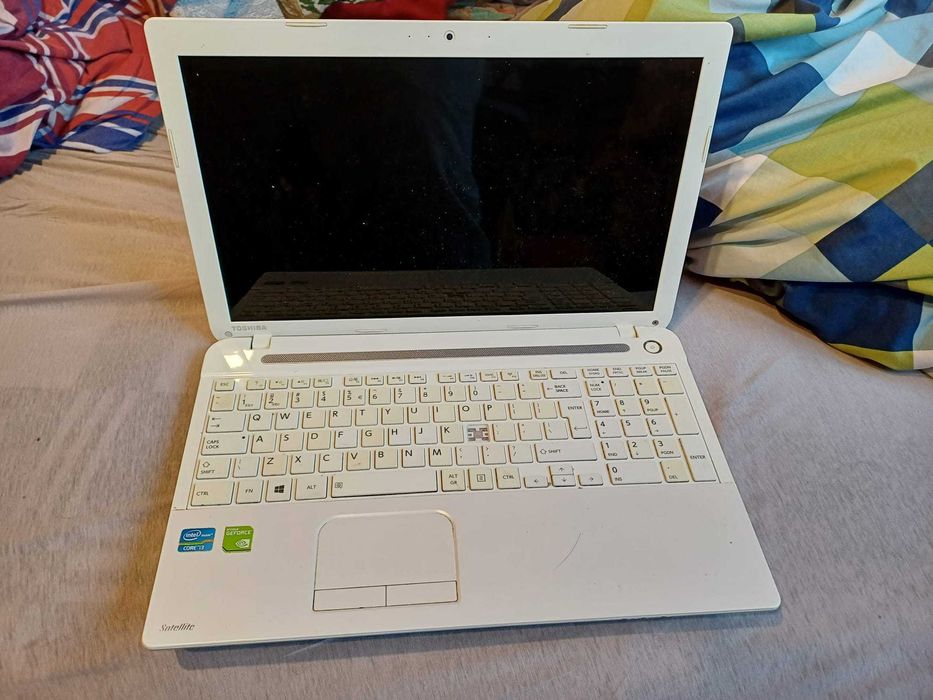 Laptop Toshiba pentru piese