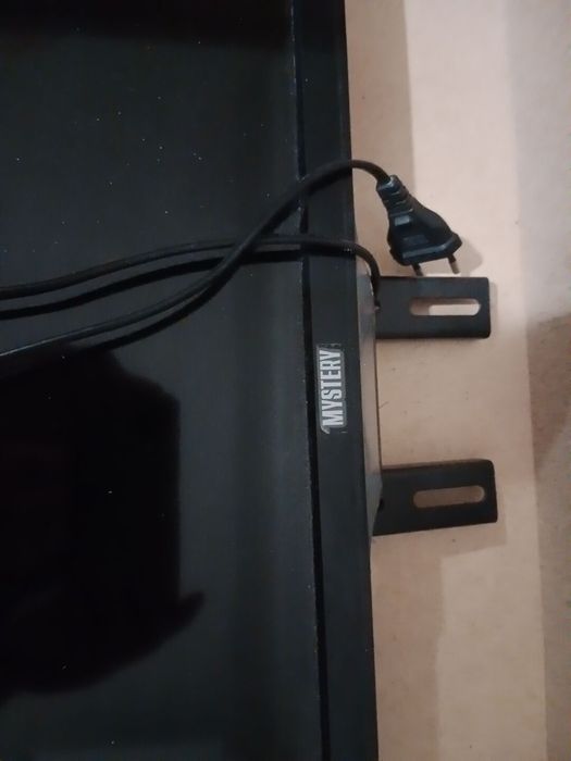 Продам телевизор