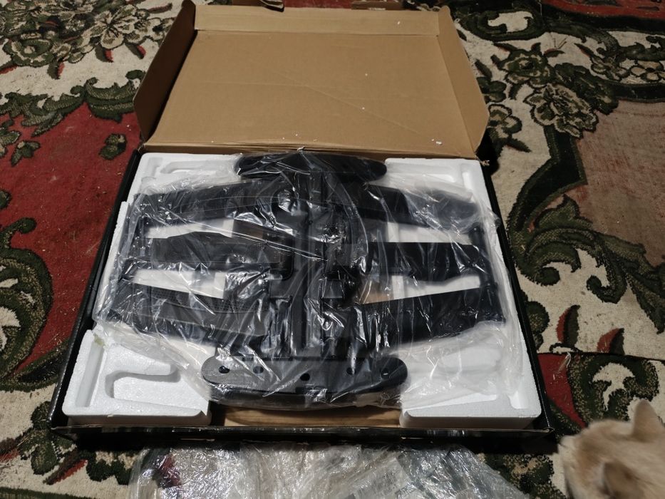 Настенное крепление для телевизора