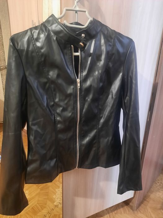 Продам  кофту продам продам