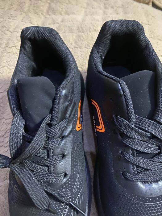 Детские Кроссовки 35 размер