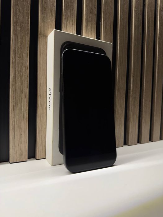 Iphone 16 + apple wath 5 series