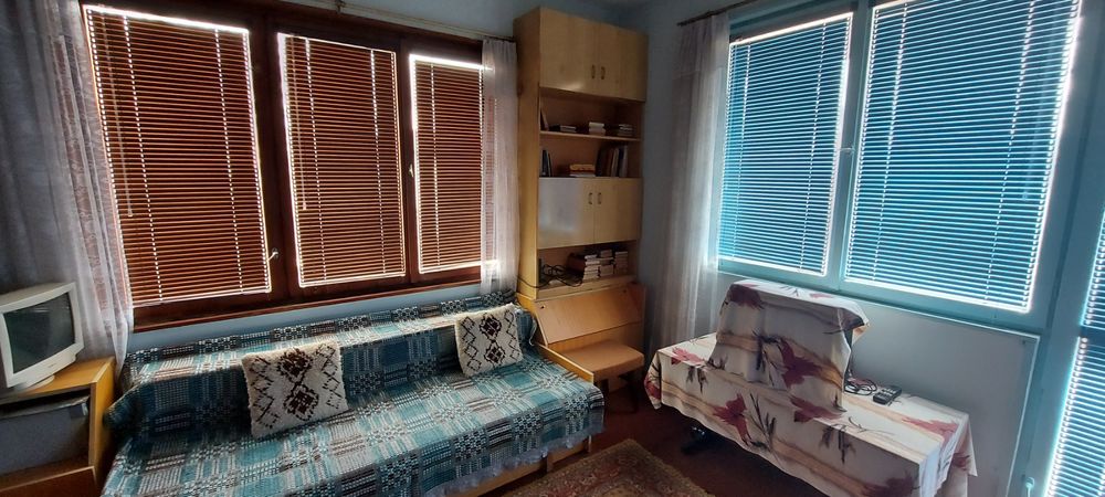 Продавам етаж от къща село Давидково