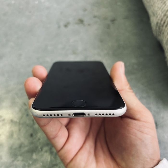 Обмен iPhone SE-2