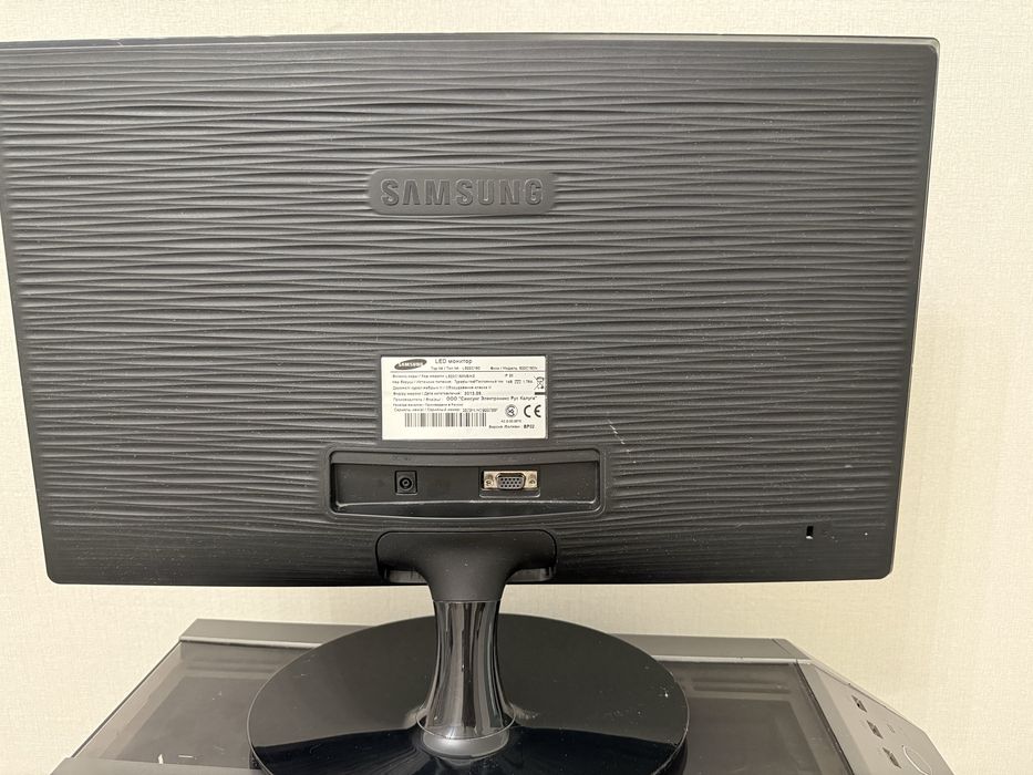 Продам монитор.