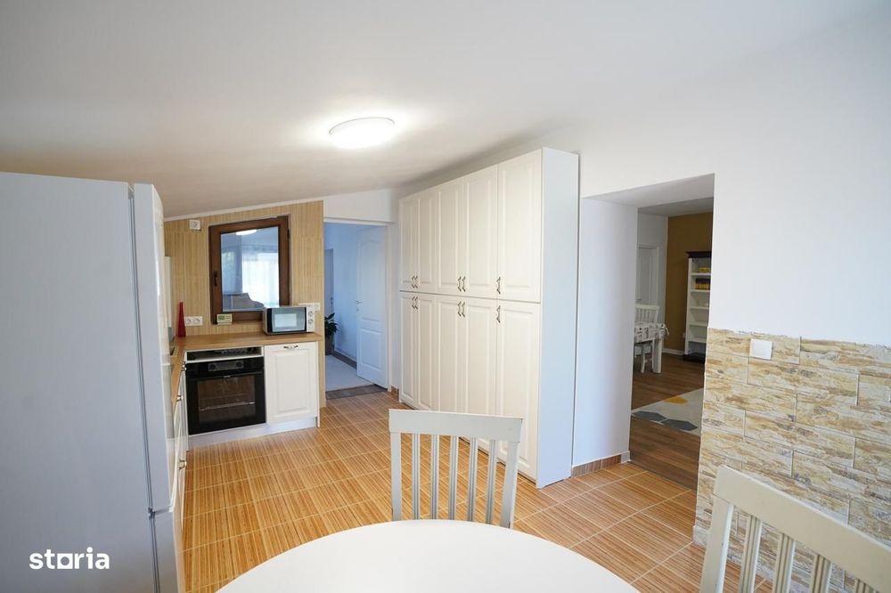 Apartament cu 2 camere si curte Zona Paulesti
