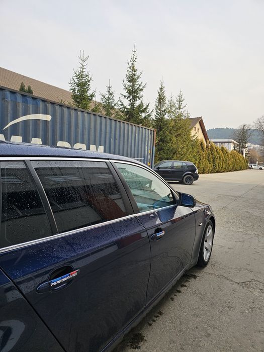 BMW Seria 5 2009 — imagine 3