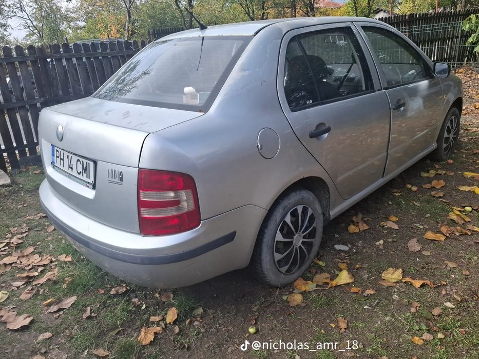Vând Skoda Fabia