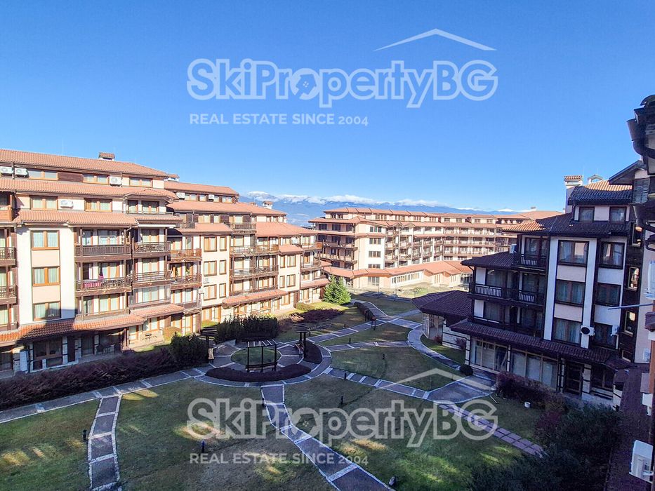 Двустаен апартамент с ТОП локация и невероятна гледка!