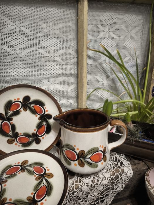 Комплект кана и чинии 6 броя