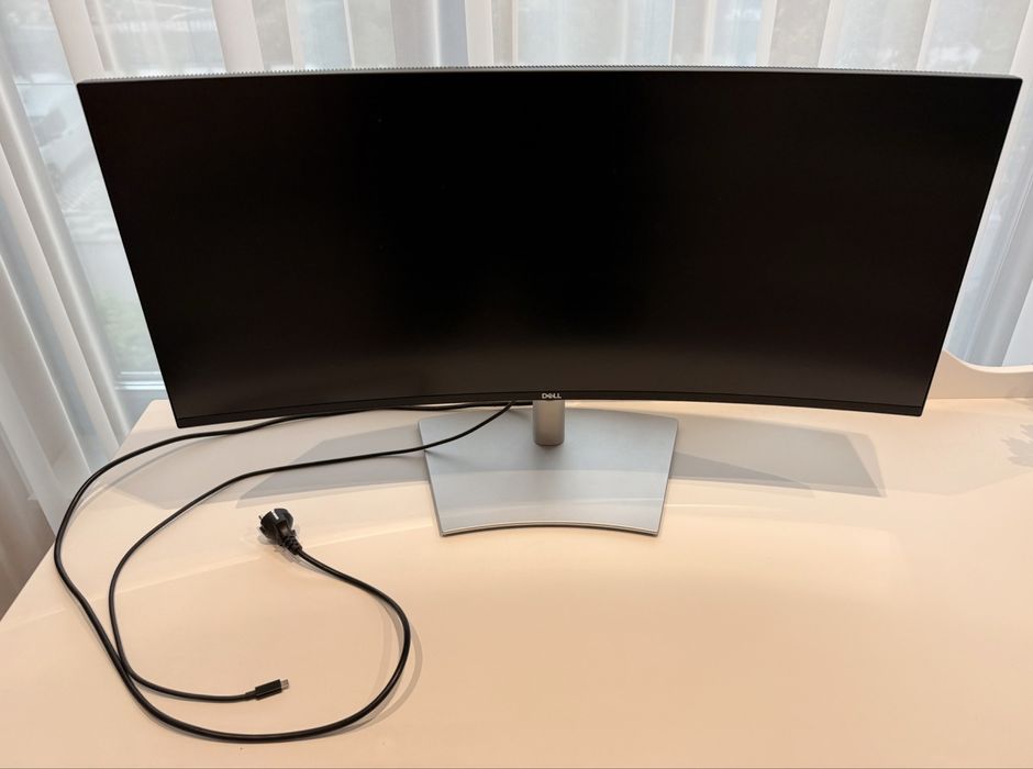 Монитор Dell UltraSharp U3425WE