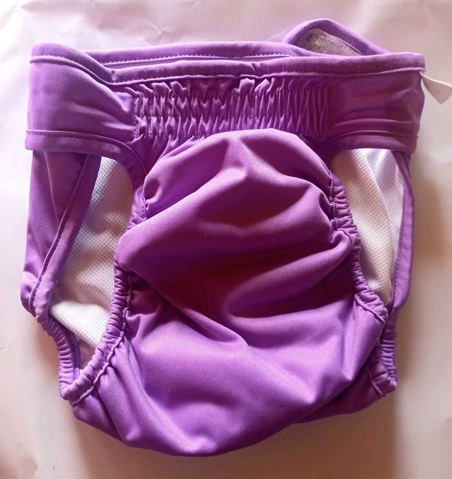 Scutece reutilizabile lavabile pentru caini