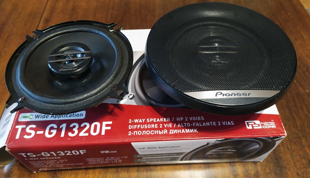 Тонколони за кола Pioneer