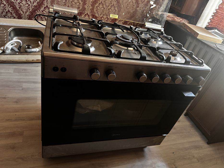 Продам срочно Газ плита